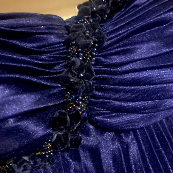 Deep blue purple above knee formal dress - Picture 2 of 3